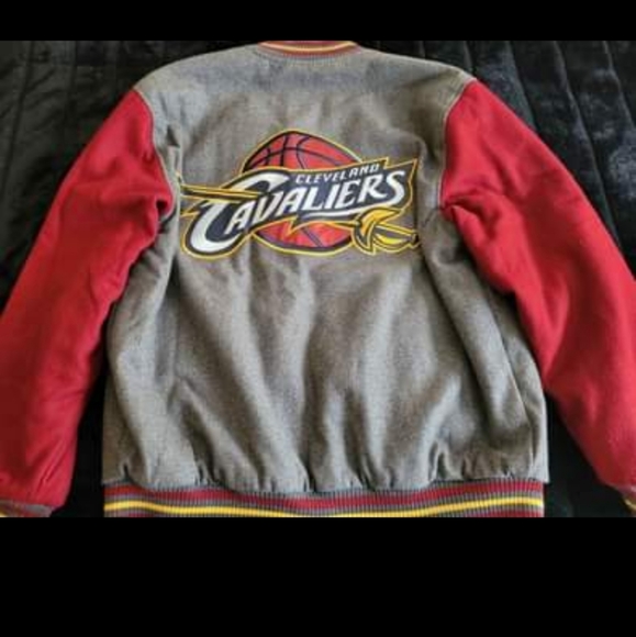 Cleveland Cavaliers Coat - Picture 2 of 5